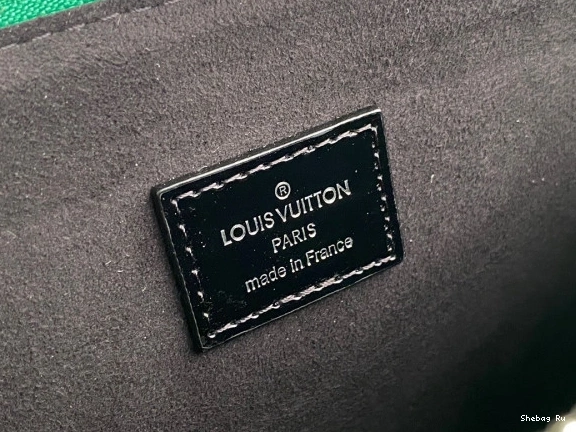 MM LOUIS VUITTON COUSSIN 0708